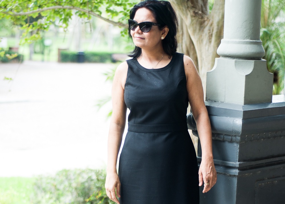 wool dress black 